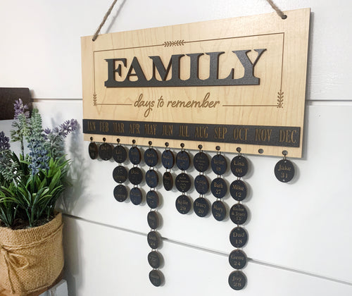 Personalized Holiday Gifts FAMILY Days to Remember Calendar Sign in Oak & Black Board, Engraved Circles