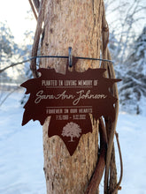 Memorial Tree Dedication Plaque, Personalized Tree Marker Sign, Maple Leaf 3 inch Metal Adjustable Custom Tree Tag in Memory of a Loved One